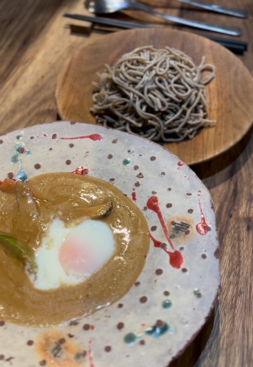 蕎麦パスタを使ったつけ麺の画像